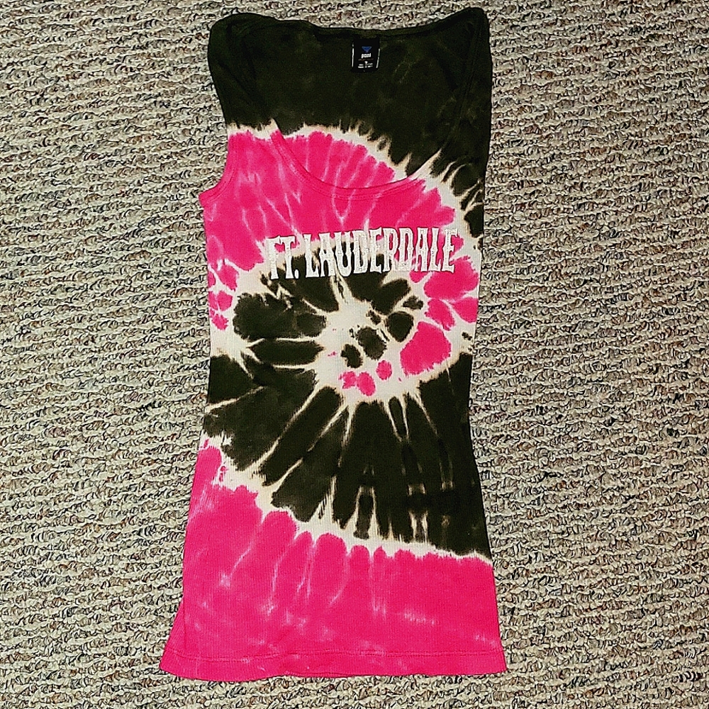 FT. LAUDERDALE black, white and pink tie-dye shirt